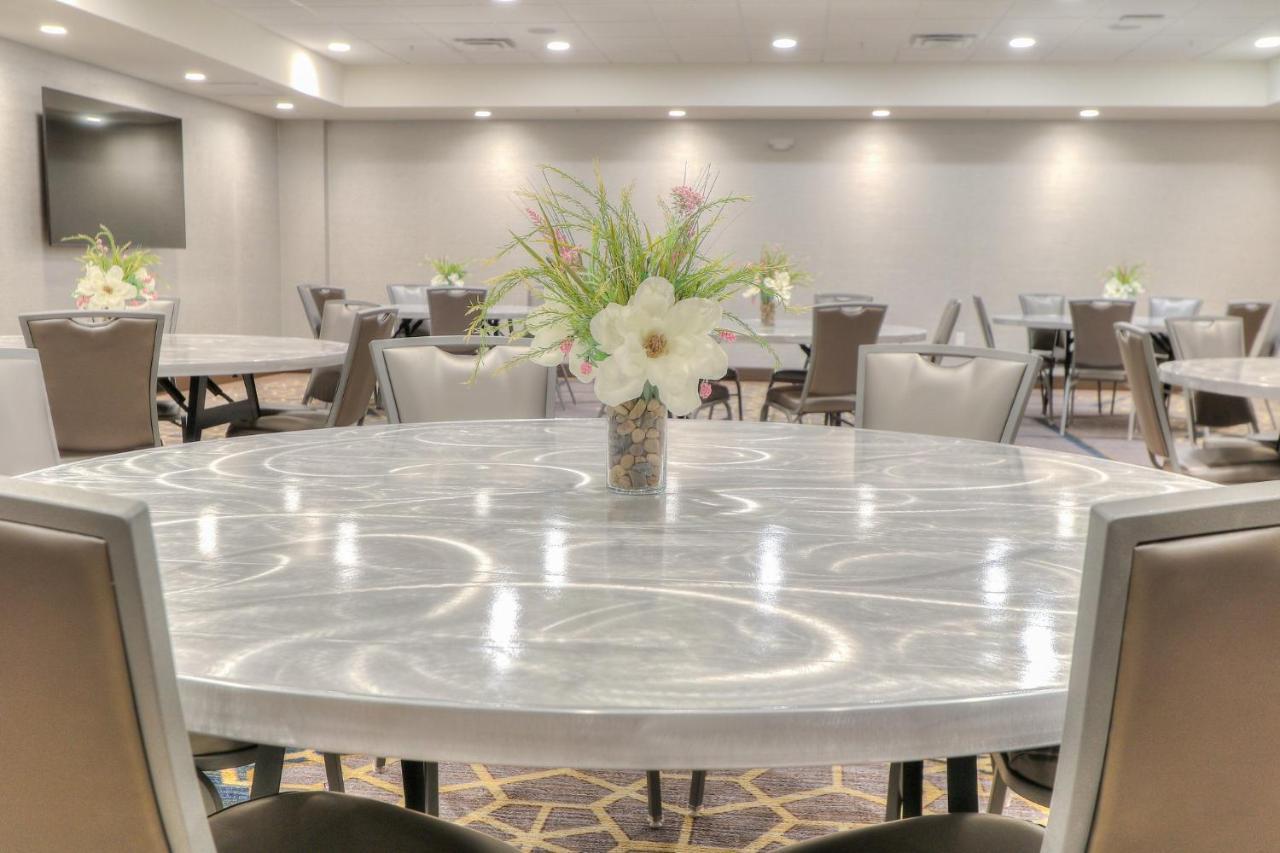 Holiday Inn & Suites Pigeon Forge Convention Center, An Ihg Hotel Extérieur photo