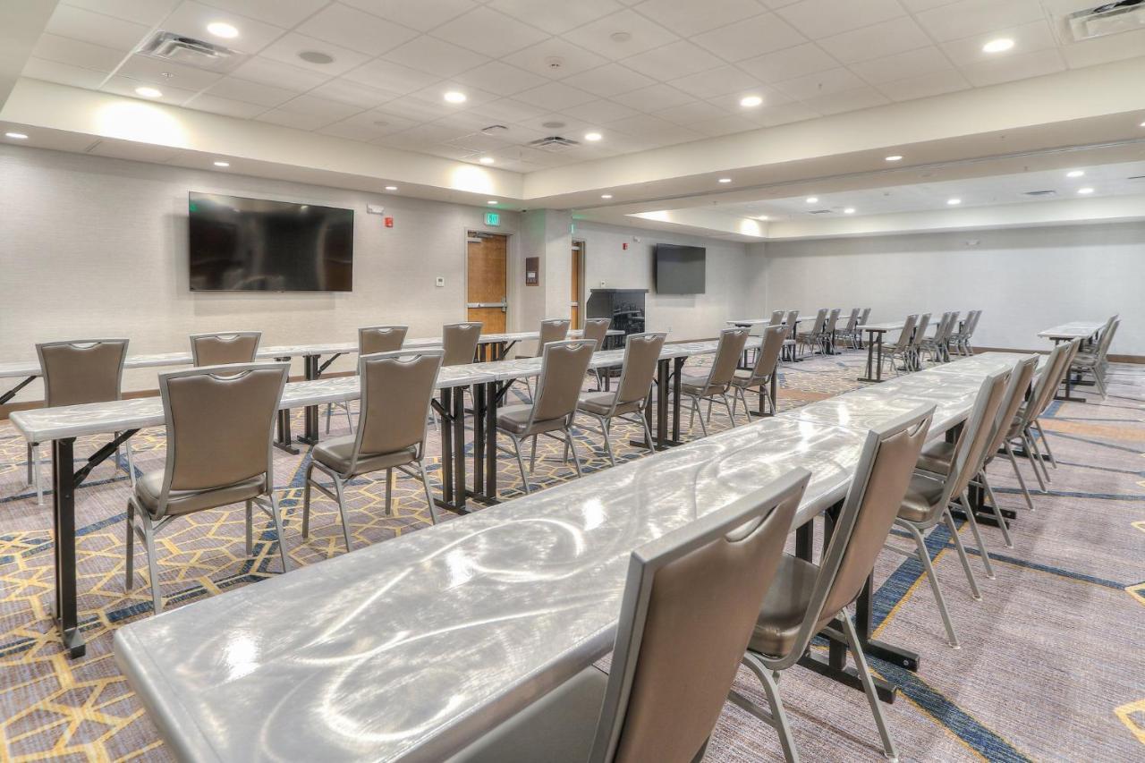 Holiday Inn & Suites Pigeon Forge Convention Center, An Ihg Hotel Extérieur photo