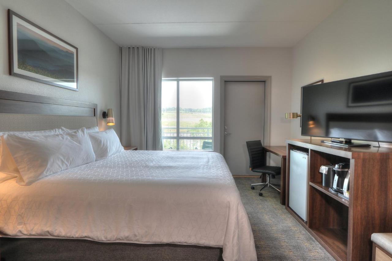 Holiday Inn & Suites Pigeon Forge Convention Center, An Ihg Hotel Extérieur photo
